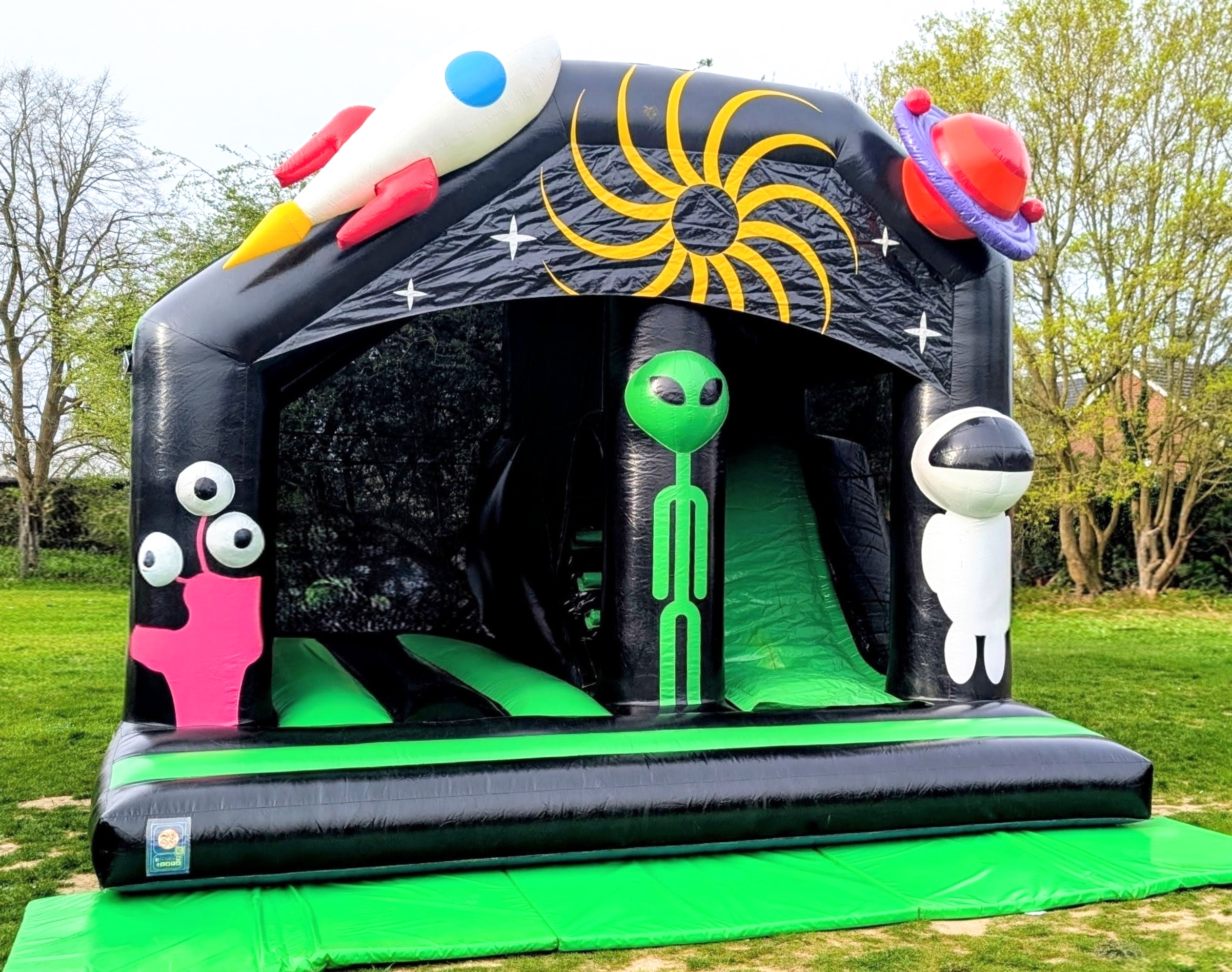 Large Space Bouncy Castle with Slide hire in Bishop's Stortford | Outdoor Party